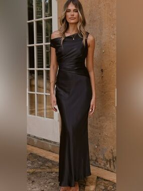 Billy J Auria Off Shoulder Maxi Dress - Black